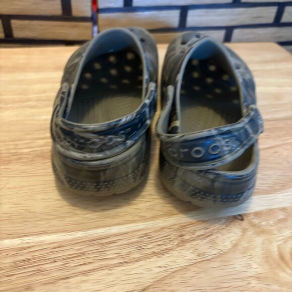 Crocs Camo Clogs Size  J1 - Picture 5 of 8